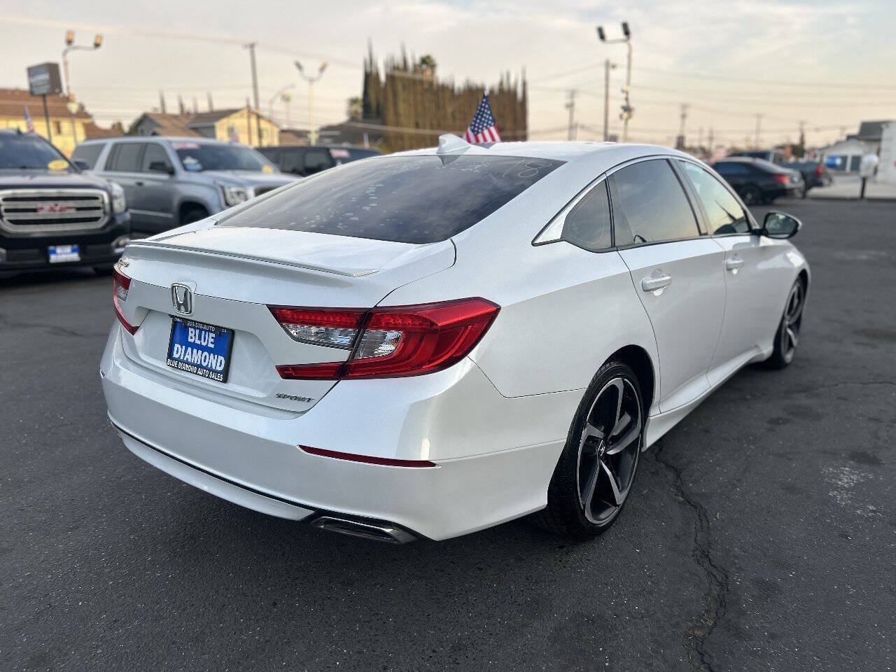 Used 2019 Honda Accord Sport image 6