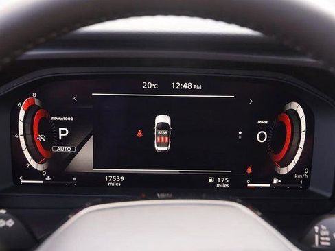 Used 2025 Nissan Rogue SL w/ SL Premium Package AWD/4WD image 15