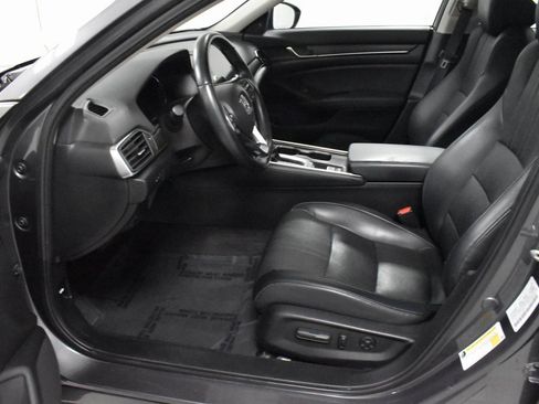 Used 2018 Honda Accord EX-L image 12