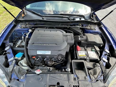 Used 2015 Honda Accord EX-L image 11