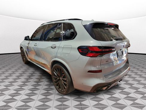 Certified 2024 BMW X5 xDrive40i w/ M Sport Package image 3