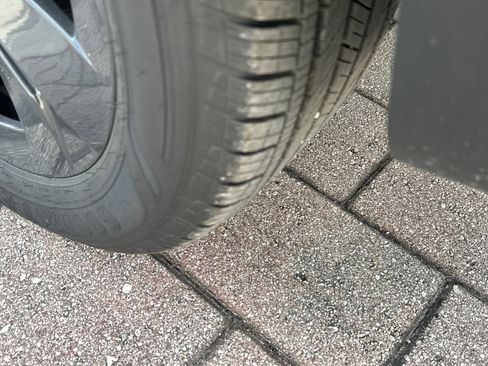 New 2026 Volkswagen Taos S image 11