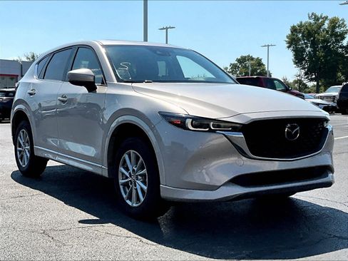 Used 2025 MAZDA CX-5 AWD 2.5 S w/ Preferred Package image 3