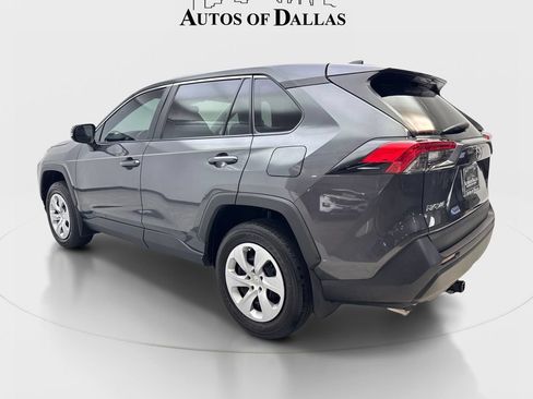 Used 2024 Toyota RAV4 LE FWD image 9