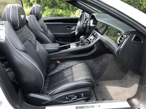 Used 2021 Bentley Continental GT V8 AWD/4WD image 60