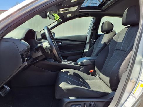 Used 2024 Honda Accord Sport image 14