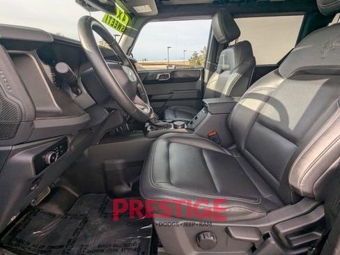 Used 2025 Ford Bronco Badlands image 25