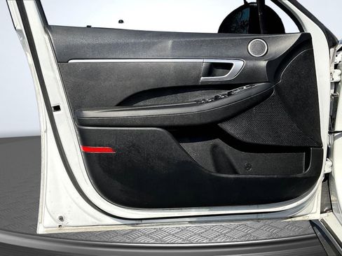 Used 2021 Hyundai Sonata SE image 23