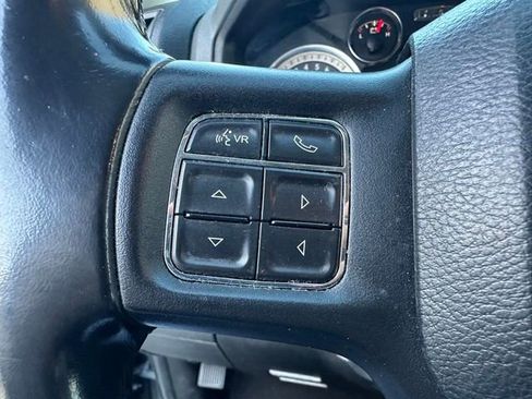 Used 2019 RAM 1500 Big Horn image 19