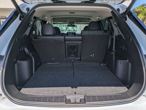 Used 2023 Mitsubishi Outlander SE FWD image 13