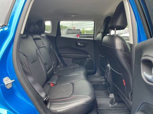 Used 2018 Jeep Compass Trailhawk w/ Navigation Group AWD/4WD image 15