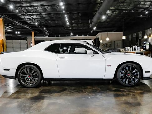 Used 2013 Dodge Challenger SRT8 Core image 7