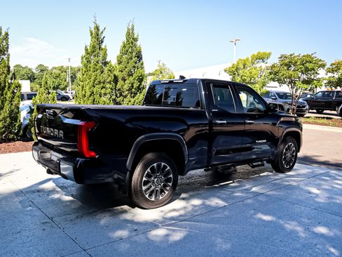Used 2022 Toyota Tundra Limited AWD/4WD image 11