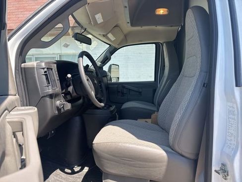 New 2025 Chevrolet Express 3500 w/ Power Convenience Package RWD image 20