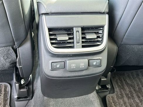 Certified 2022 Subaru Outback Limited image 26