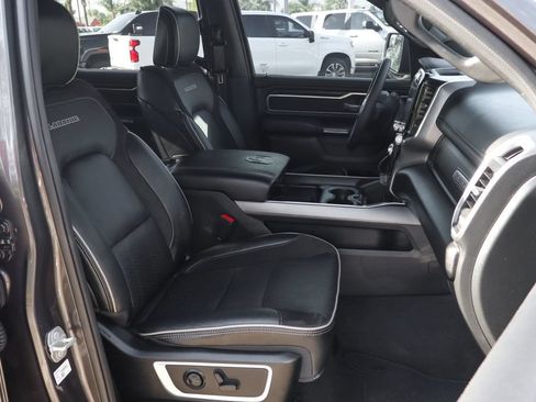 Used 2023 RAM 1500 Laramie AWD/4WD image 44
