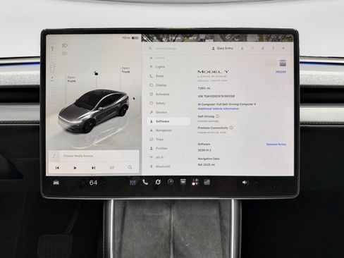 Used 2026 Tesla Model Y Long Range AWD/4WD image 10