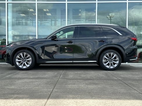 Used 2024 MAZDA CX-90 3.3 Turbo w/ Premium Package AWD/4WD image 6