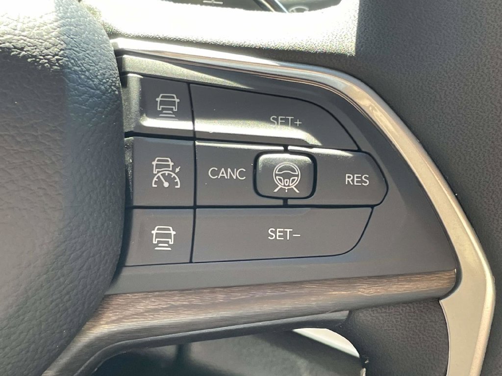 New 2027 Jeep Grand Cherokee 4WD image 31