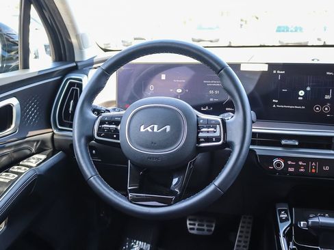 Certified 2025 Kia Sorento SX FWD image 14