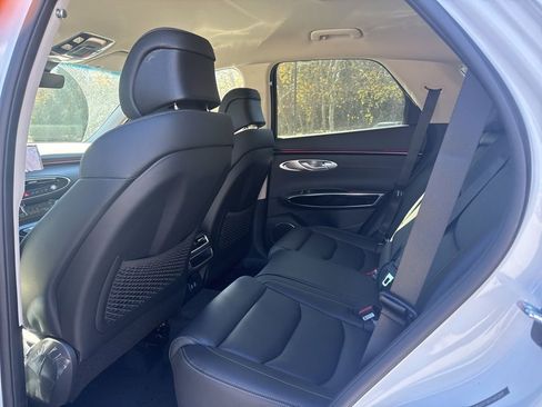 New 2026 Genesis GV70 2.5T image 23