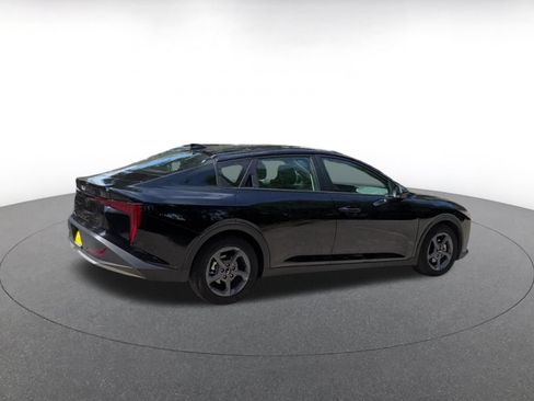 Used 2025 Kia K4 FWD image 15
