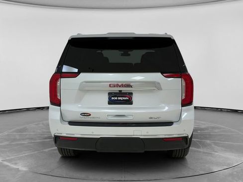 Used 2022 GMC Yukon SLT w/ SLT Premium Package AWD/4WD image 4