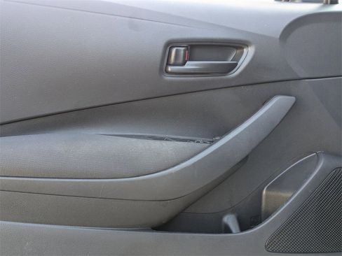 Used 2024 Toyota Corolla LE image 11