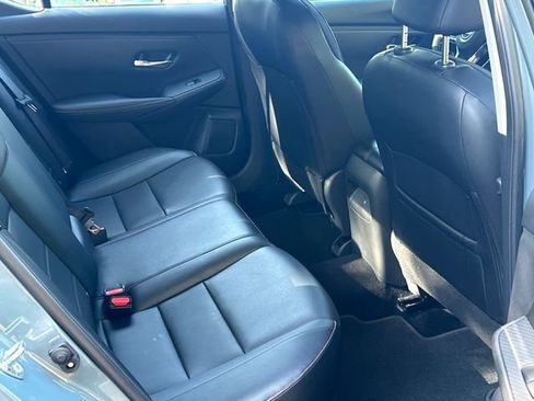 Used 2024 Nissan Sentra SR w/ SR Premium Package FWD image 31