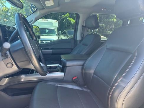Used 2023 Ford F250 Lariat w/ Lariat Ultimate Package AWD/4WD image 6