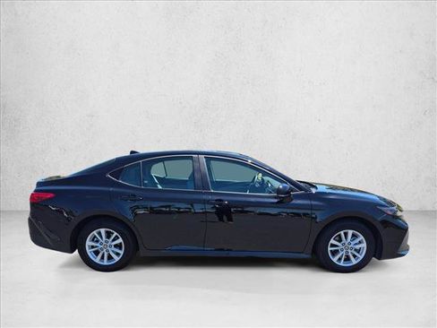 Certified 2025 Toyota Camry LE w/ Convenience Package FWD image 4