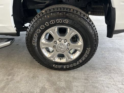 Used 2025 RAM 2500 Big Horn AWD/4WD image 19