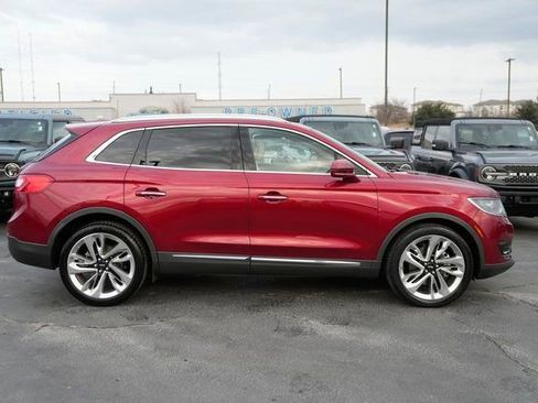 Used 2016 Lincoln MKX Reserve w/ Climate Package image 5