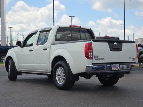 Used 2019 Nissan Frontier SV w/ Value Truck Package AWD/4WD image 10