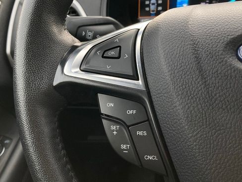 Used 2024 Ford Edge SEL image 15