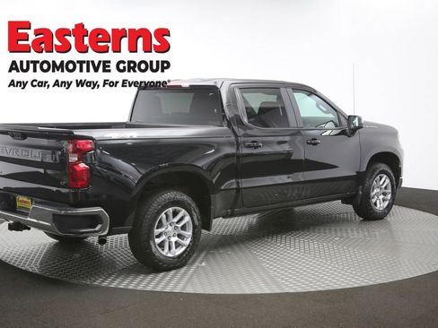 Used 2023 Chevrolet Silverado 1500 LT AWD/4WD image 43