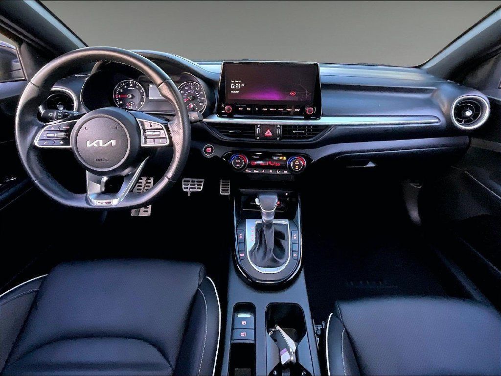 Used 2024 Kia Forte GT-Line w/ GT-Line Premium Package FWD image 21