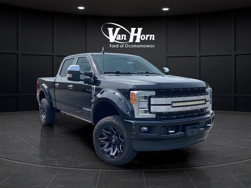 Used 2019 Ford F250 Platinum w/ Platinum Ultimate Package AWD/4WD image 1