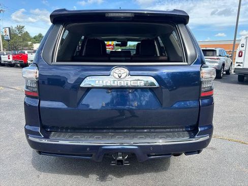 Used 2022 Toyota 4Runner Limited AWD/4WD image 7