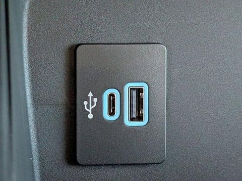 New 2026 Ford F250 XLT w/ FX4 Off-Road Package AWD/4WD image 18