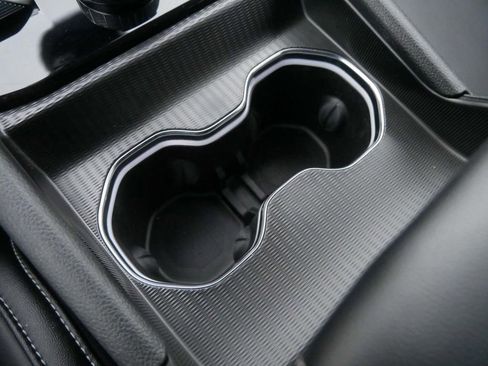 Used 2024 Jeep Grand Cherokee Limited w/ Luxury Tech Group II image 22