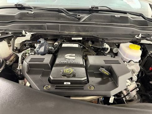 Certified 2024 RAM 2500 Laramie w/ Safety Group AWD/4WD image 34
