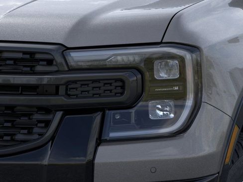 New 2025 Ford Ranger Lariat w/ FX4 Off-Road Package image 19