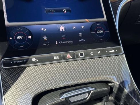 Used 2024 Mercedes-Benz CLE 300 4MATIC Coupe image 30