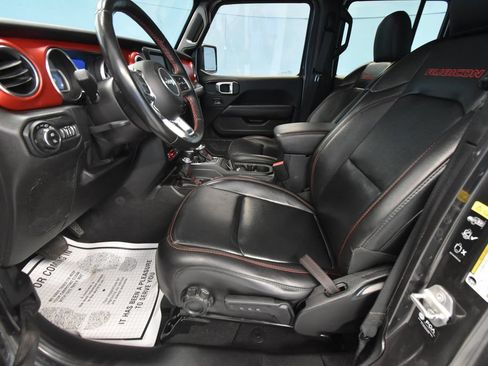 Used 2021 Jeep Gladiator Rubicon AWD/4WD image 5