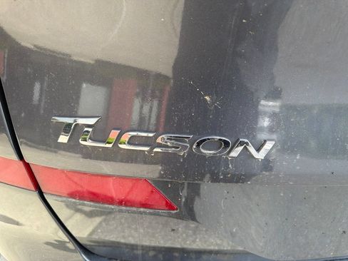 Used 2021 Hyundai Tucson Value AWD/4WD image 14