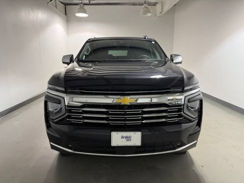 Certified 2026 Chevrolet Suburban Premier AWD/4WD image 2