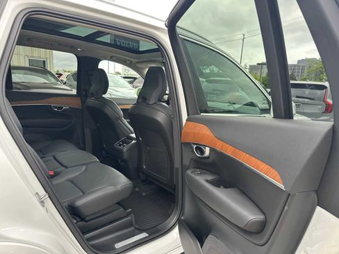 Certified 2023 Volvo XC90 B5 Plus w/ Protection Package Premier AWD/4WD image 12