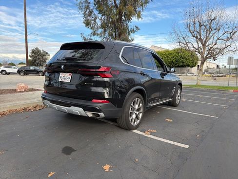 Used 2025 BMW X5 xDrive40i image 5
