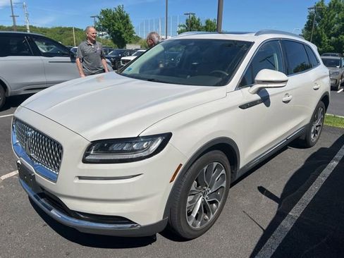 Used 2023 Lincoln Nautilus Reserve AWD/4WD image 1